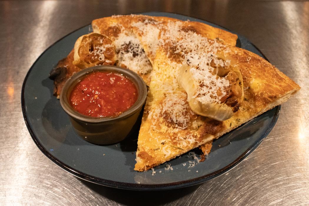 Pedro's Pizza Lounge - Hudson, WI