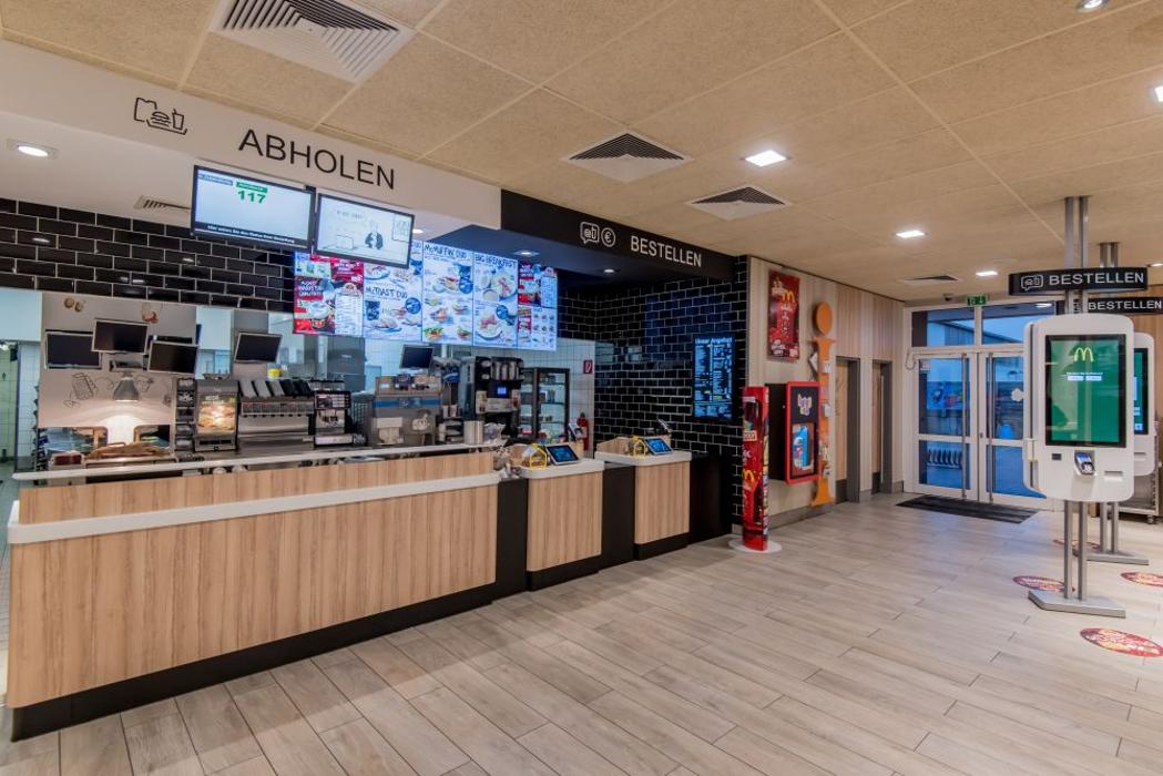 McDonald's, Konrad-Adenauer-Str. in Salzgitter