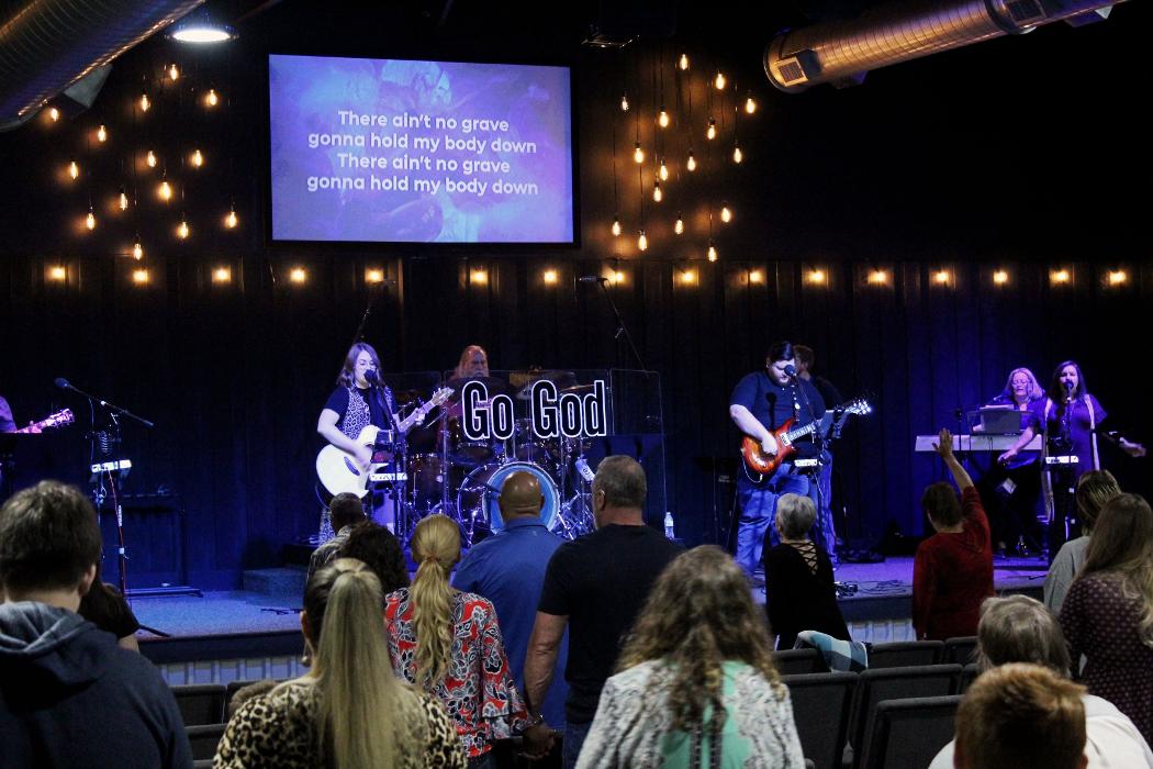 Crossing Fellowship Community Church - Azle, TX