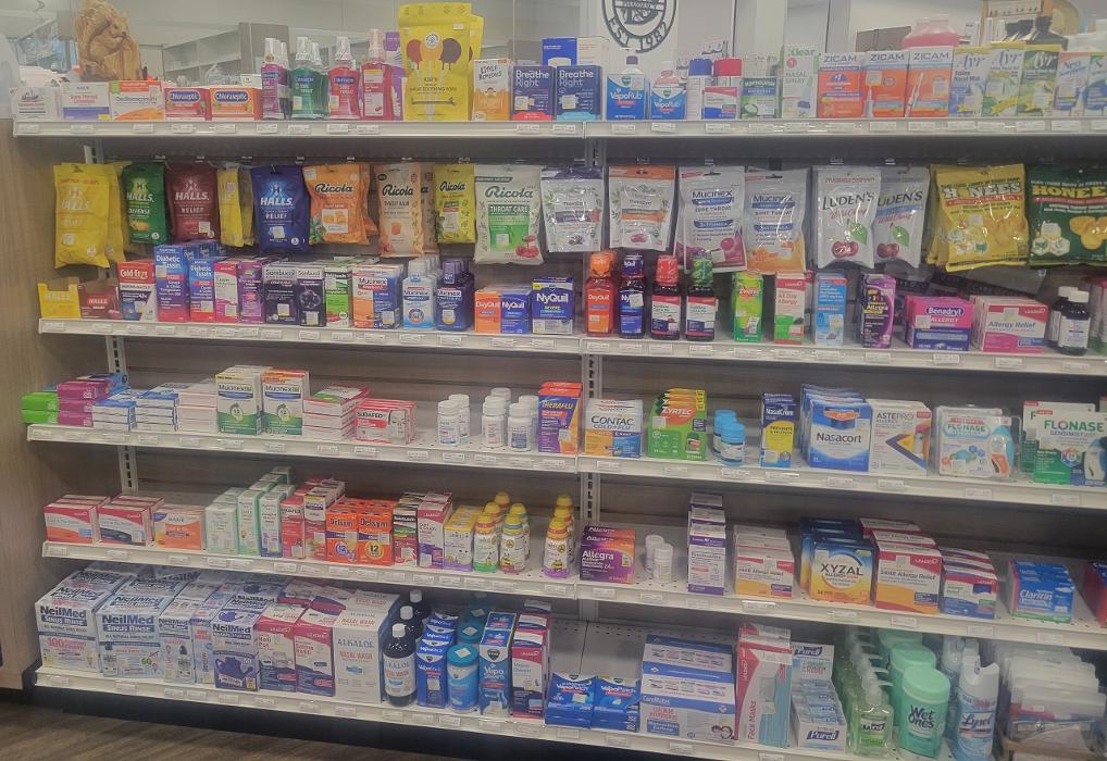 Dale's Pharmacy Image