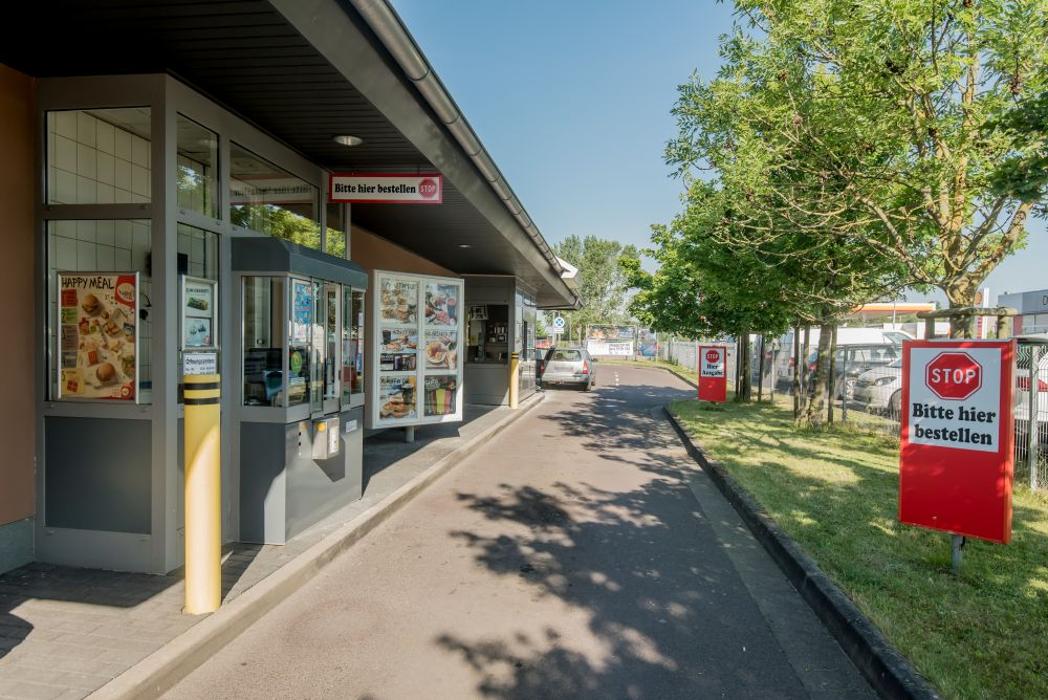 McDonald's, Magdeburger Chaussee in Burg (bei Magdeburg)