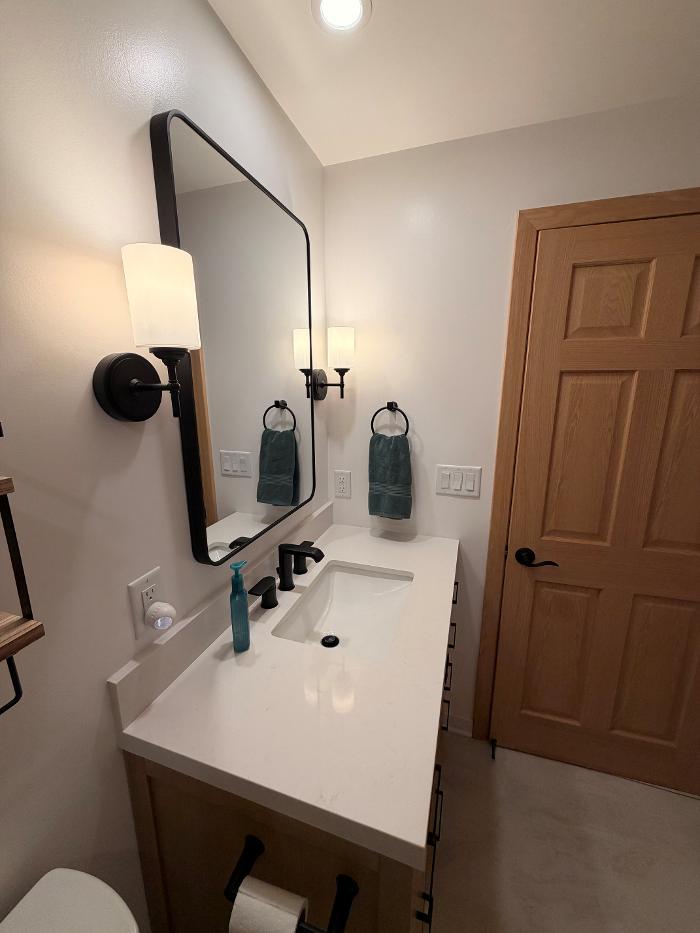 A M Construction Image