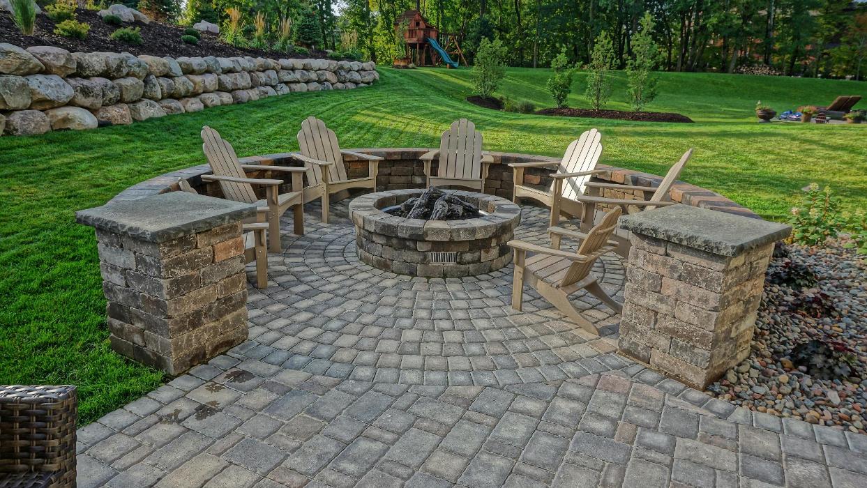 Christian Builders & Remodelers Image