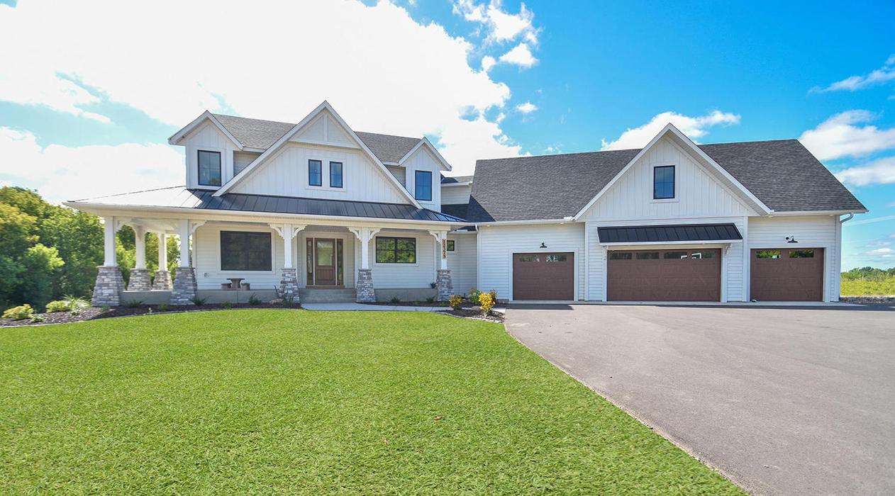 Christian Builders & Remodelers Image