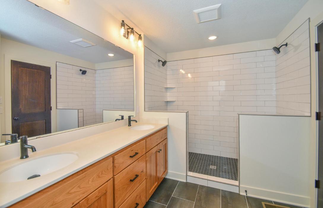 Christian Builders & Remodelers Image