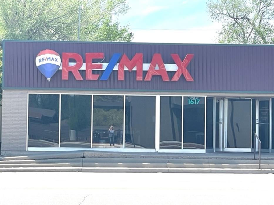 RE/MAX Hometown - Pampa, TX
