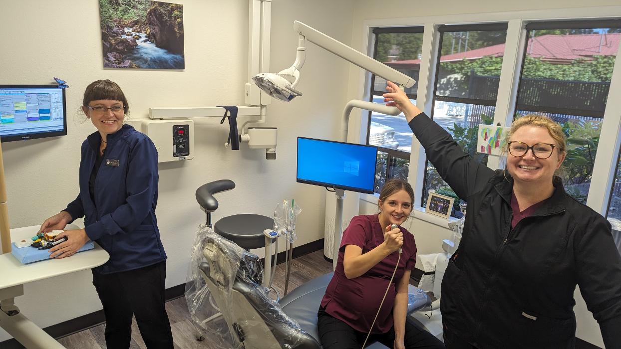 Roseburg Family Dental Care Image