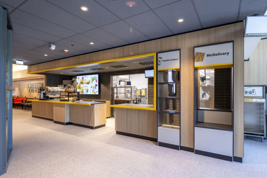 McDonald's, Theodor-Heuss-Platz in Hamburg