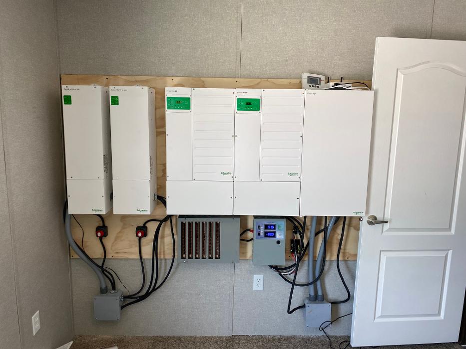 Ennis Wind and Solar - Rice, TX