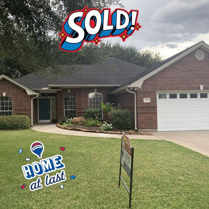 RE/MAX Professionals: Kacy Bain - El Campo, TX