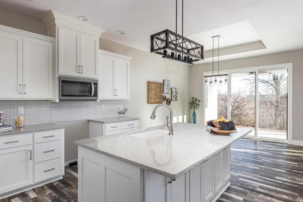 Lamers Realty Inc Image