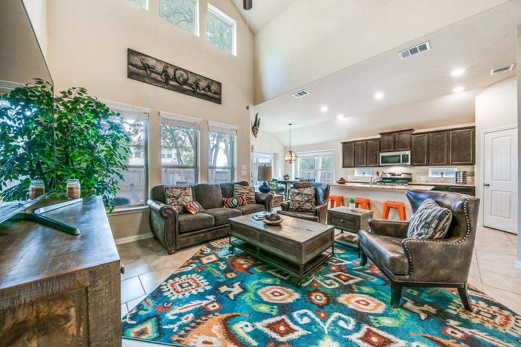 TDY Haven Crash Pad - Schertz, TX