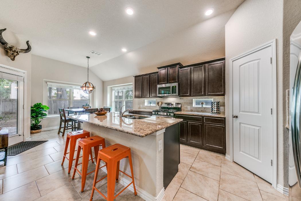 TDY Haven Crash Pad - Schertz, TX