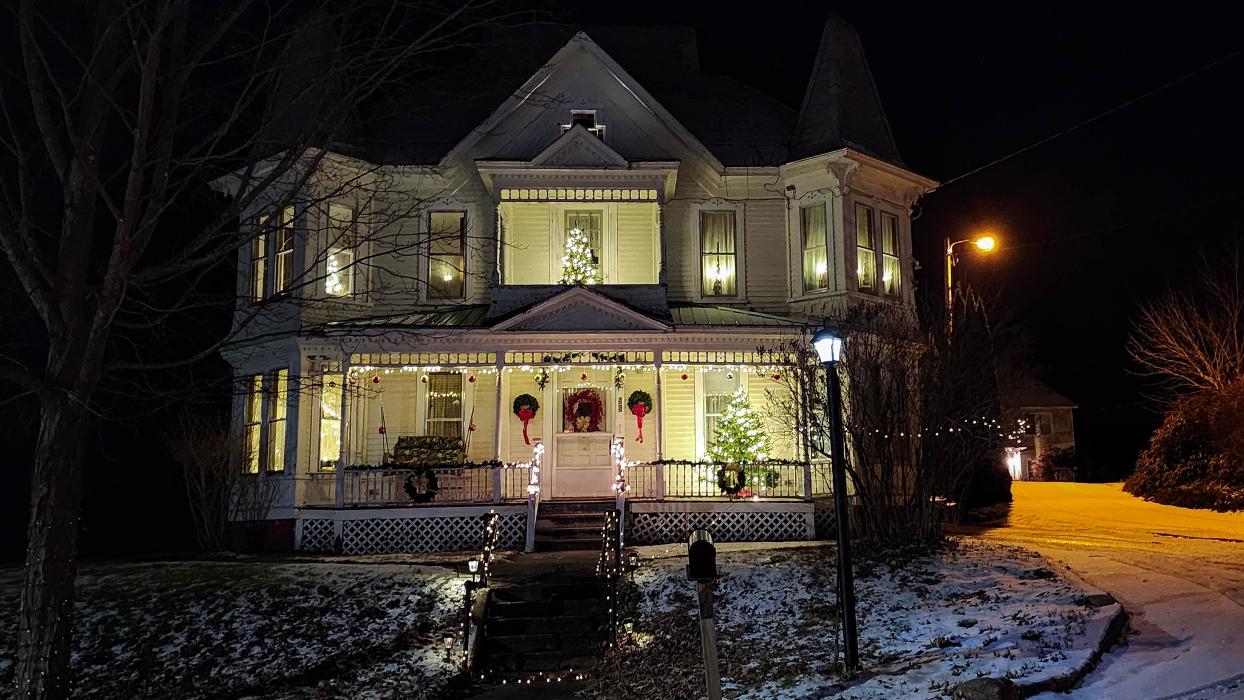 Elaine Hughes Realty Group LLC - Ashland, NH
