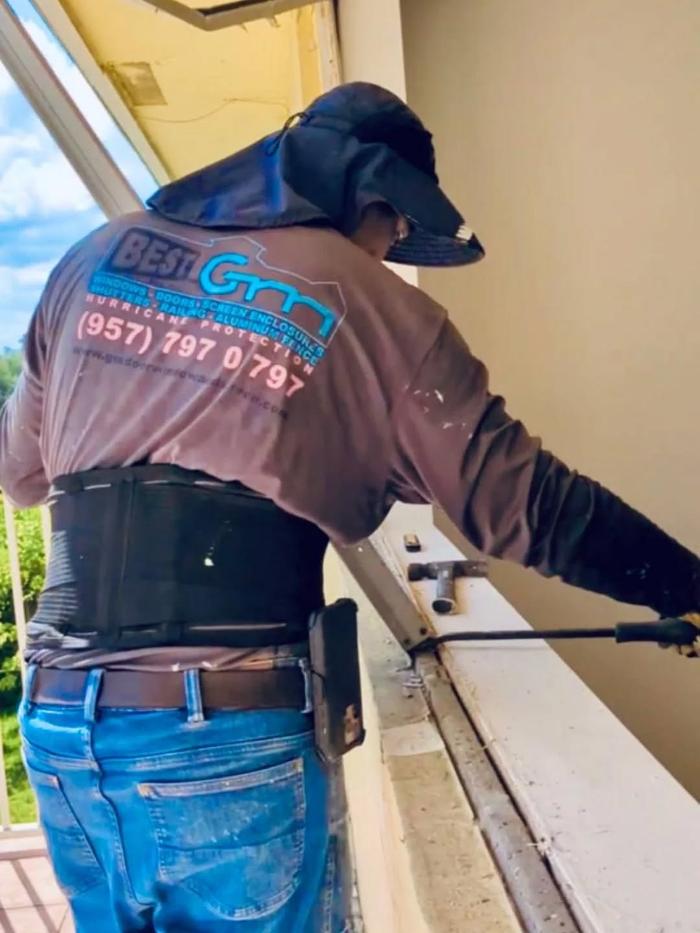 GM Door Window and Screen - Fort Lauderdale, FL