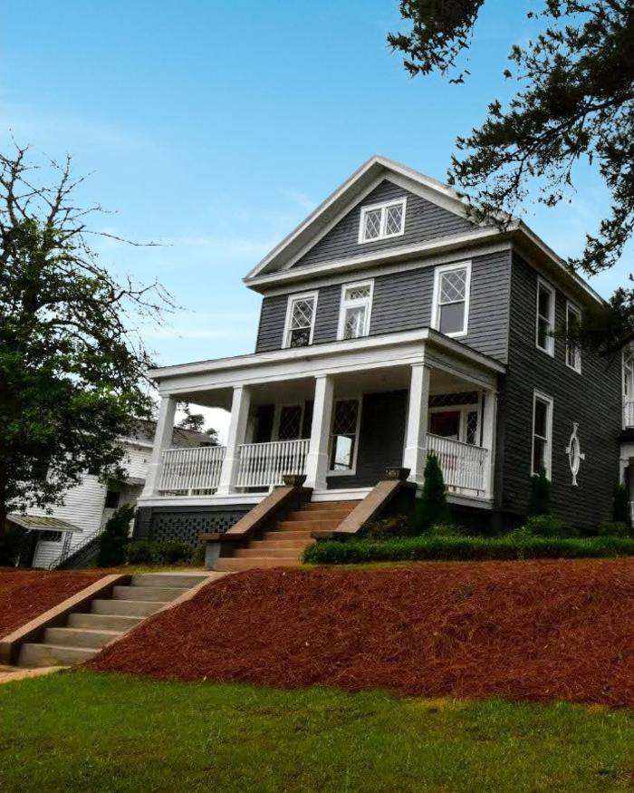 Century 21 Delia Realty Group - Leesville, LA