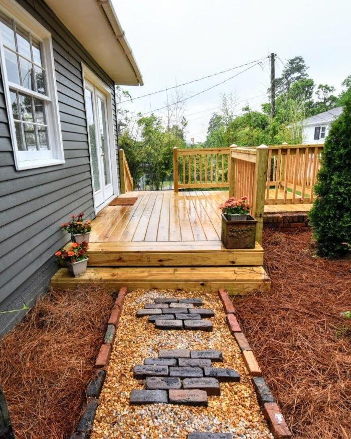 Century 21 Delia Realty Group - Leesville, LA