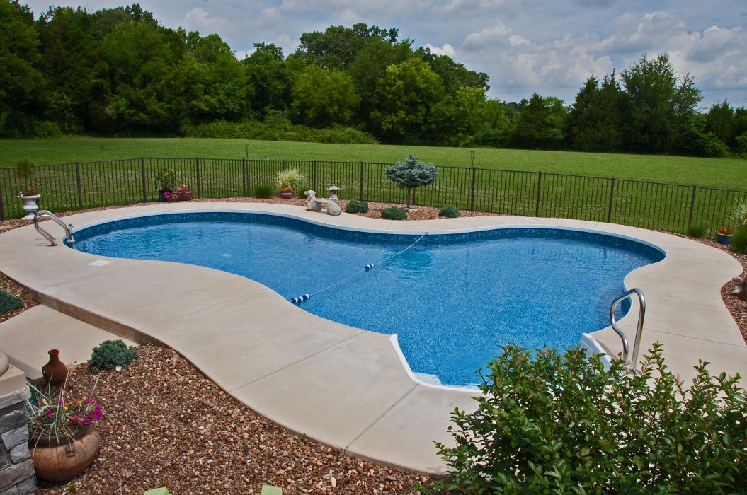 Hutch Pools - White House, TN