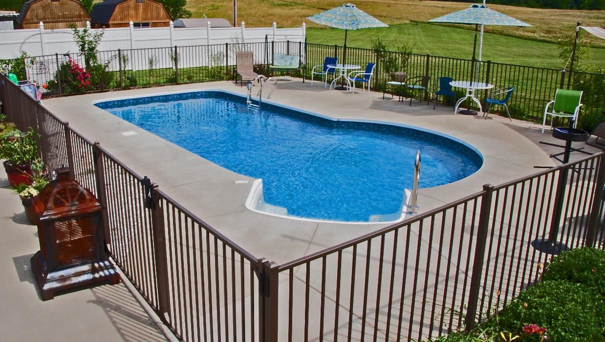 Hutch Pools - White House, TN