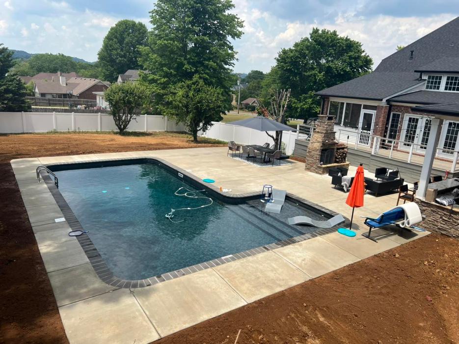 Hutch Pools - White House, TN