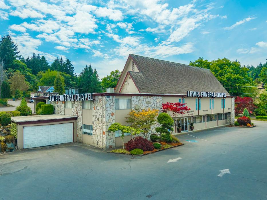 Lewis Funeral Chapel