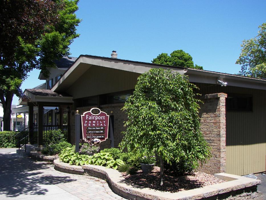Fairport Family Dental Image