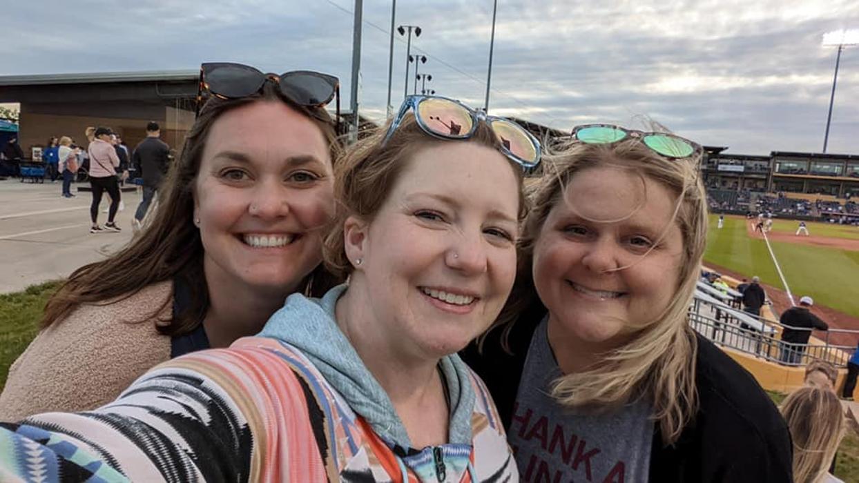 Broadway Family & Cosmetic Dentistry Image