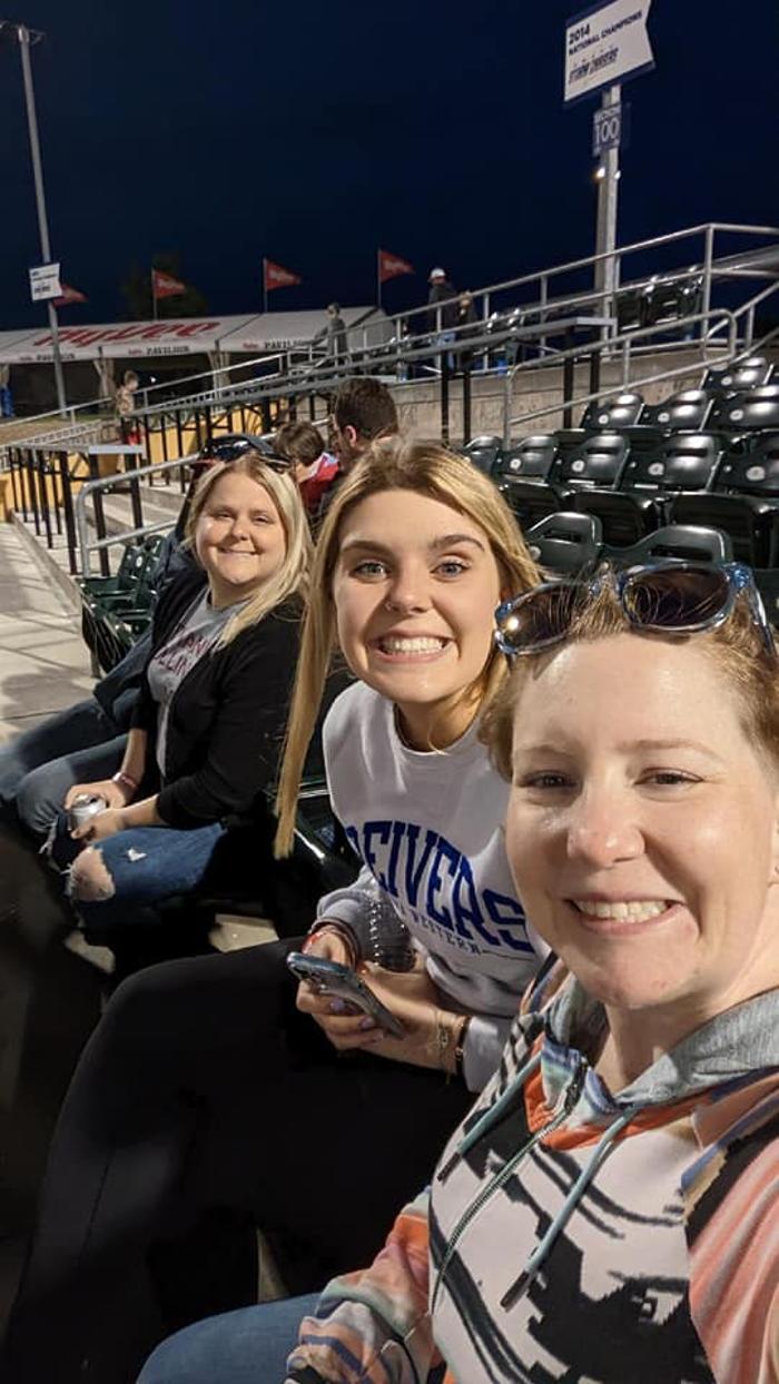 Broadway Family & Cosmetic Dentistry Image