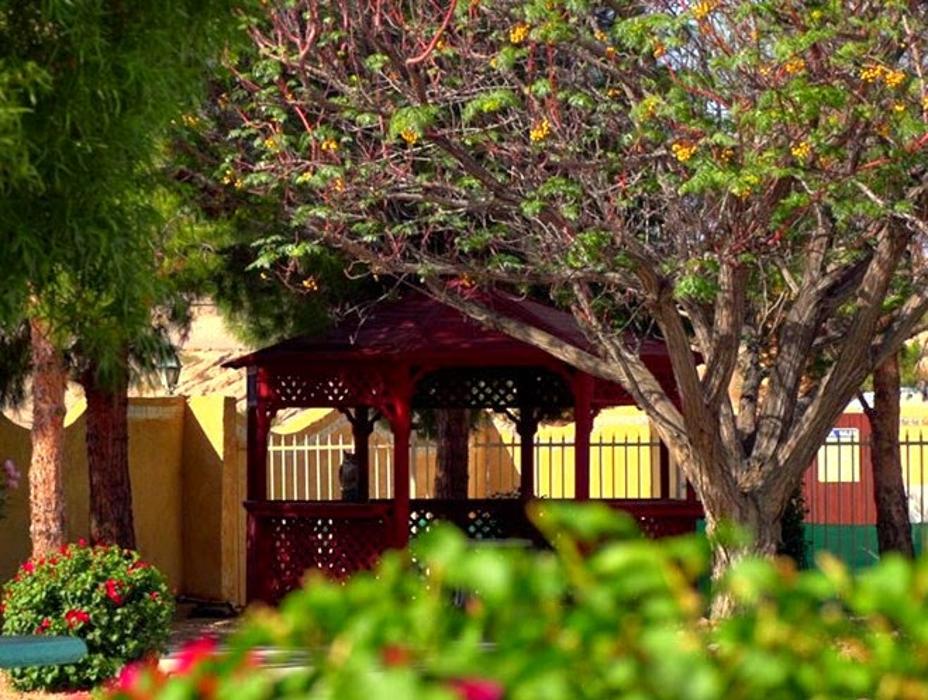 Silver Creek Assisted Living - Bullhead City, AZ