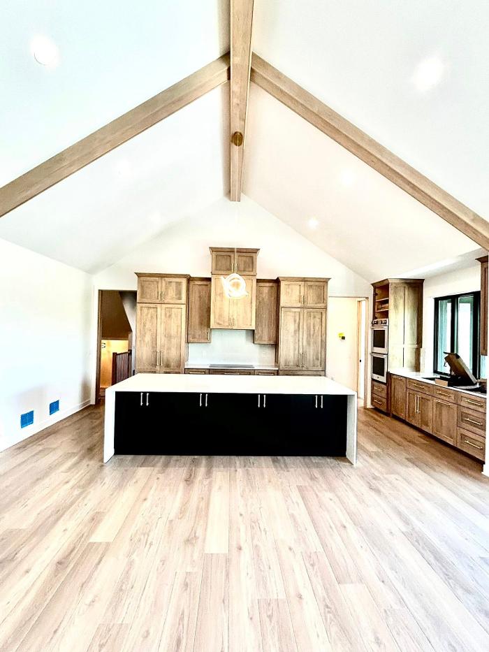 Ultimate Construction Inc Image