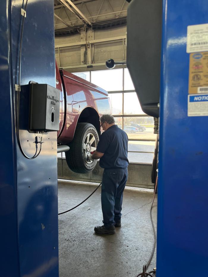 Gallagher Tire & Automotive Image