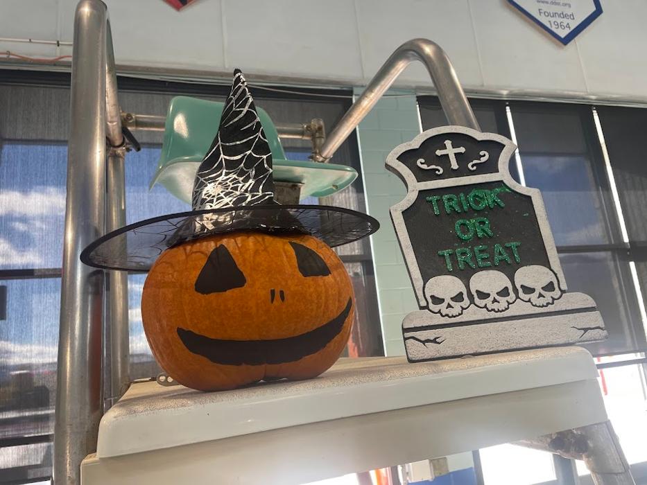 Carson Valley Swim Center - Minden, NV