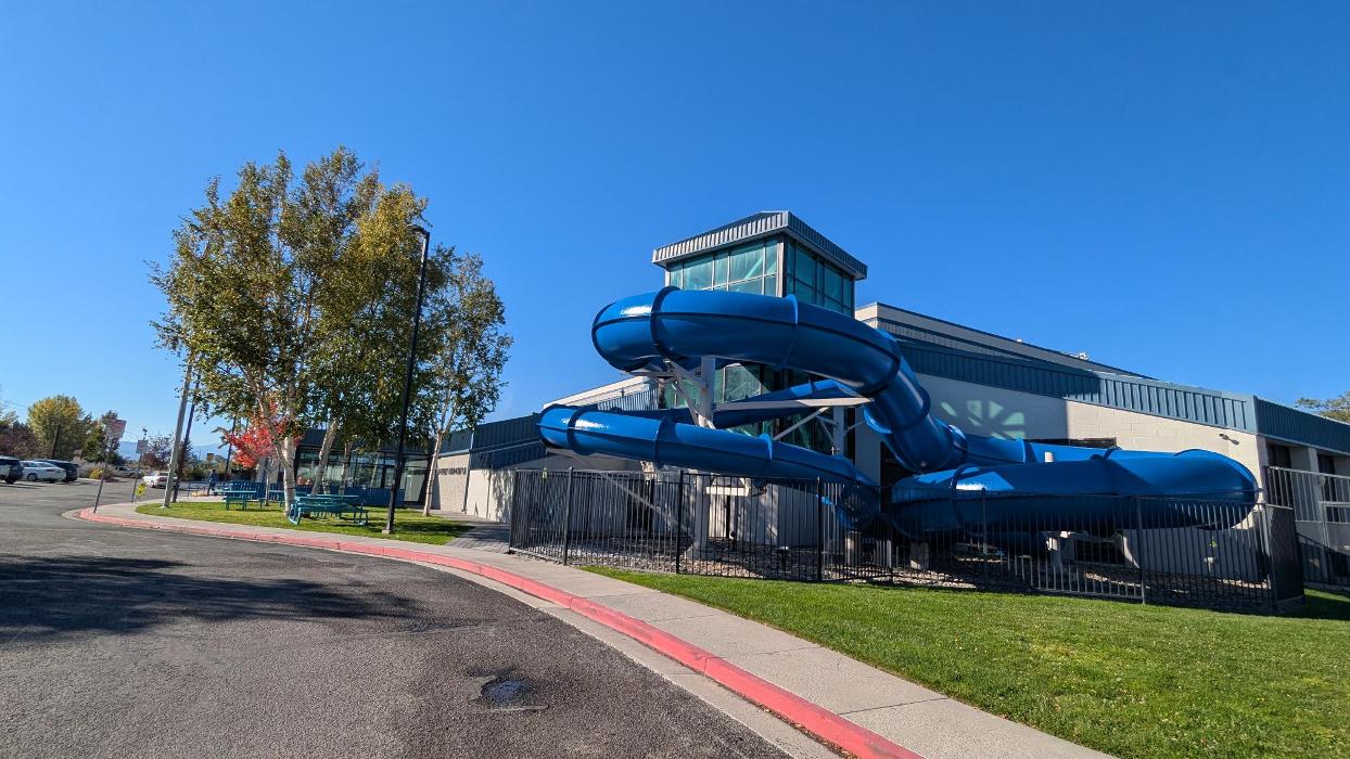 Carson Valley Swim Center - Minden, NV