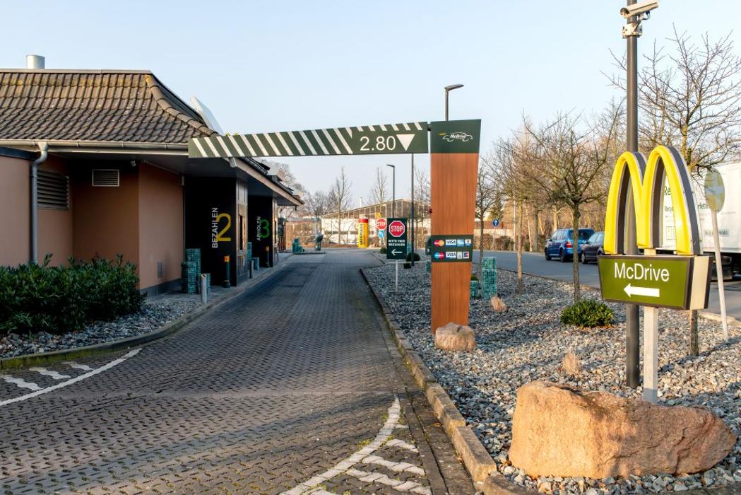 McDonald's, Burgdorfer Straße in Lehrte