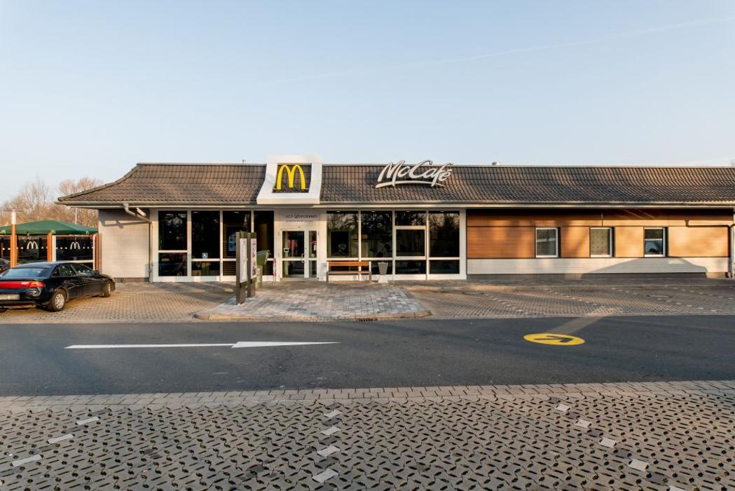 McDonald's, Burgdorfer Straße in Lehrte