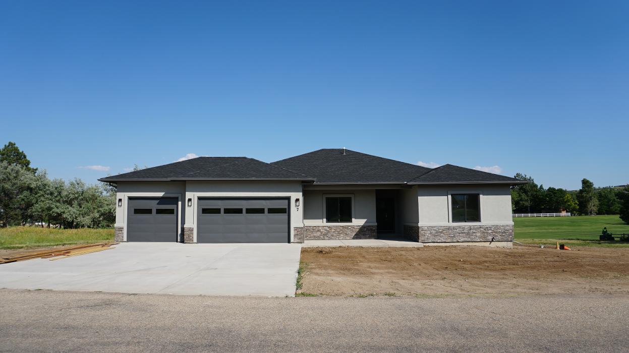 Eagleridge Homes Real Estate Development - Pueblo, CO