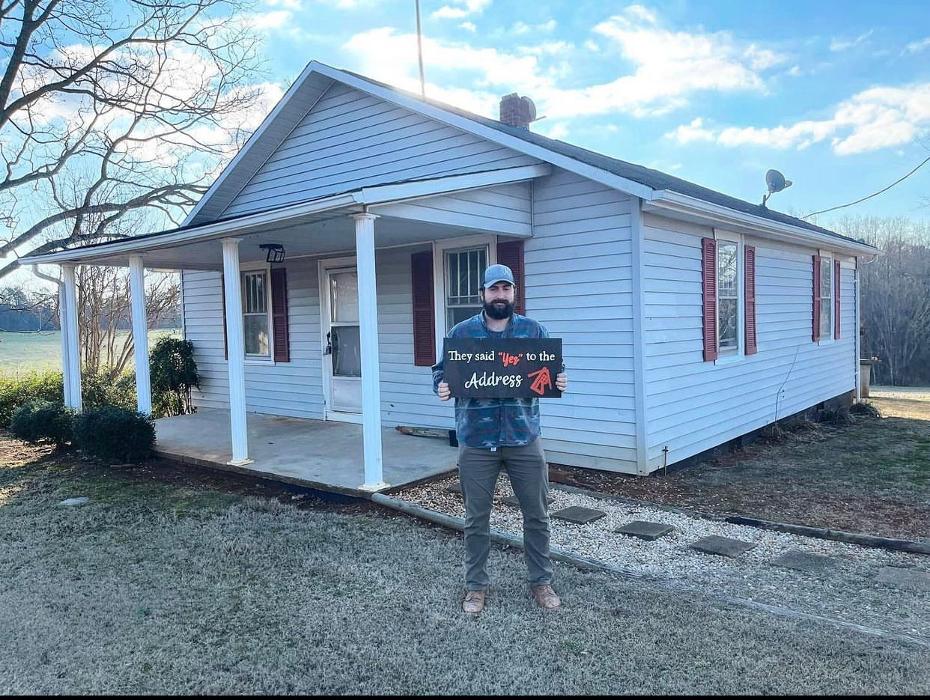 Lynch Realty Associates - Pilot Mountain, NC