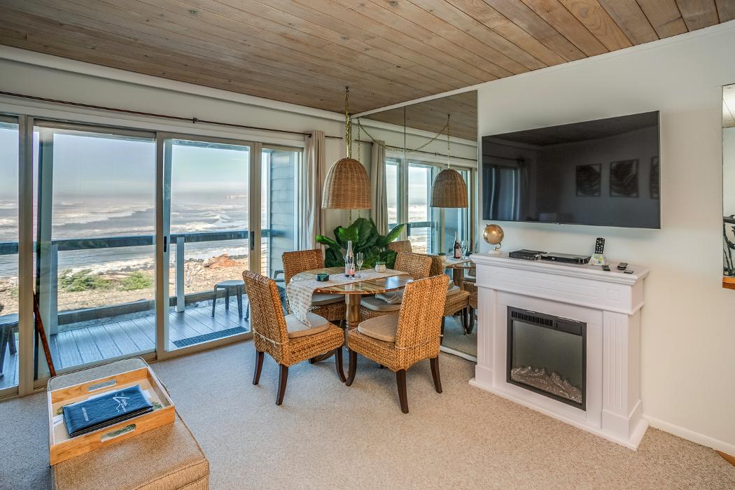 Lanai at the Cove Image