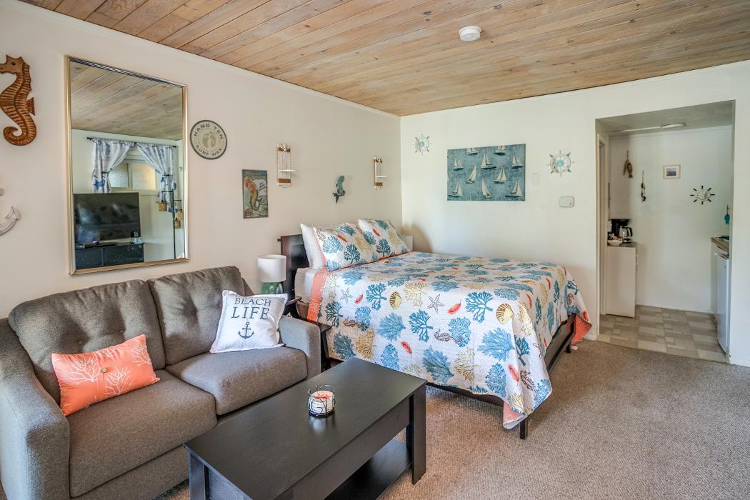 Lanai at the Cove Image