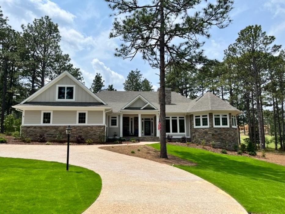 Daniel Adams Construction Image