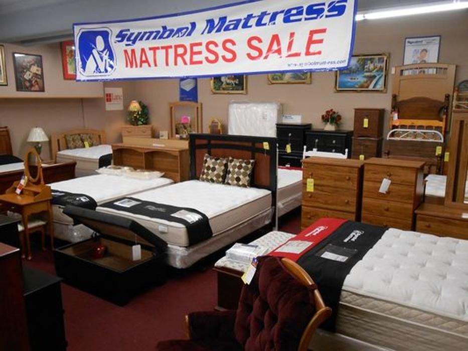 Hammond's Furniture Store - Olean, NY