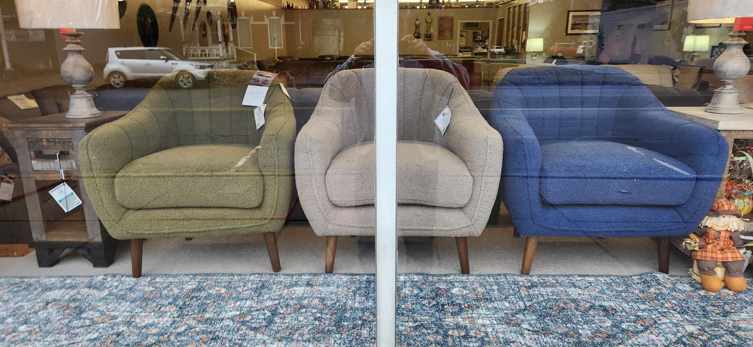 Hammond's Furniture Store - Olean, NY