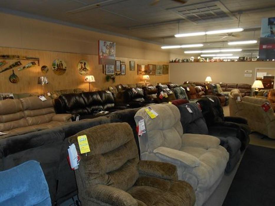 Hammond's Furniture Store - Olean, NY
