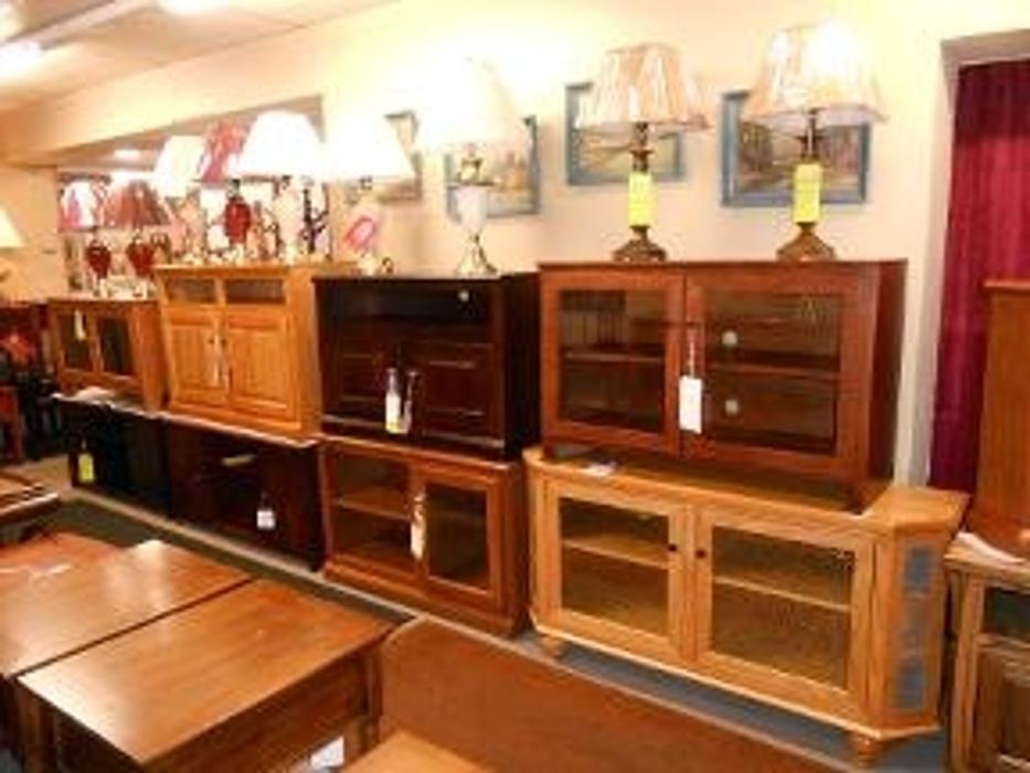 Hammond's Furniture Store - Olean, NY