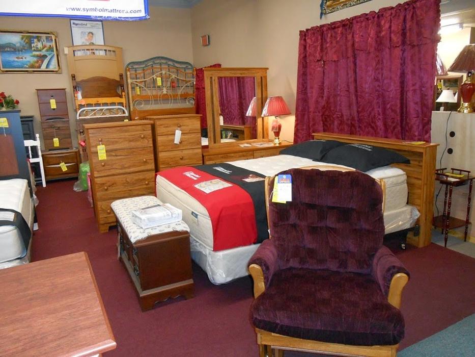 Hammond's Furniture Store - Olean, NY