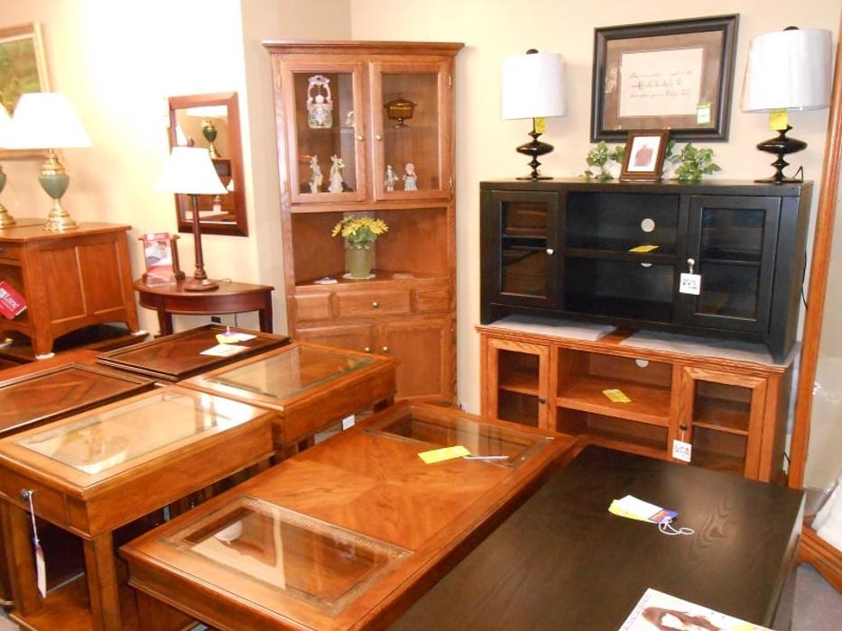 Hammond's Furniture Store - Olean, NY