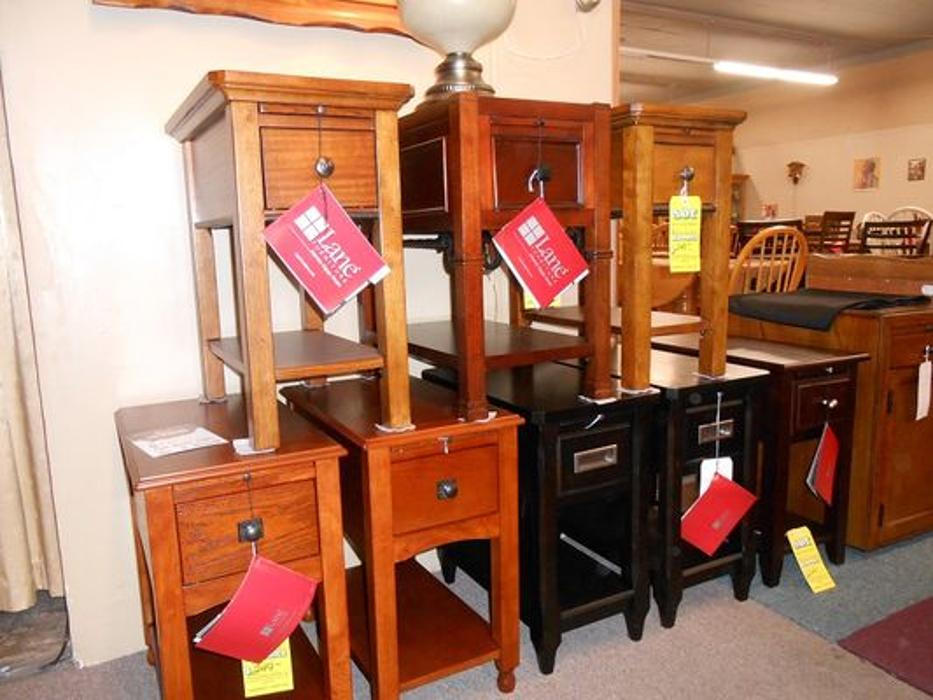 Hammond's Furniture Store - Olean, NY