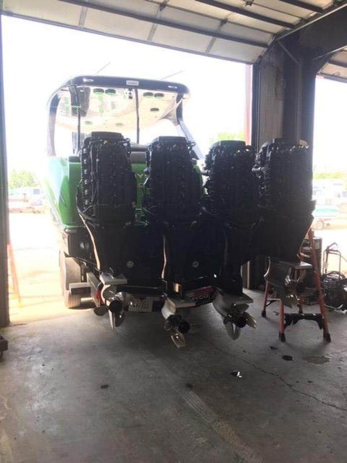 Dry Dock Boat Services - Cincinnati, OH