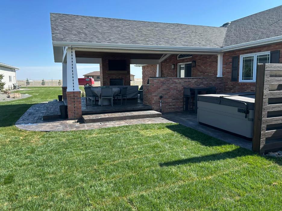 Total Lawn Care & Landscape Image