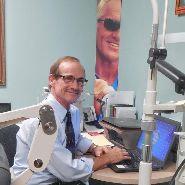 Ozaukee EyeCare Dr. Gary B. Walters - Cedarburg, WI